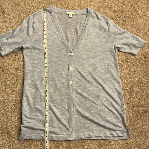 J. Jill Short Sleeve Linen Blend Cardigan Top Size S Blue 3 Button Front Pockets - Picture 8 of 8